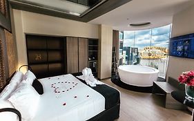 Hugo'S Boutique Hotel - Adults Only